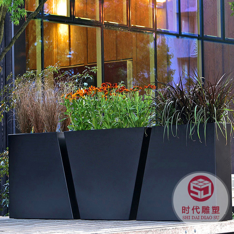 玻璃钢花盆商场楼盘美陈花箱酒店花器商业街花钵户外大号花瓶厂家