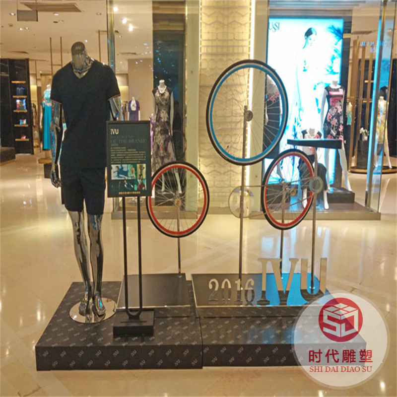 玻璃钢雕塑生产厂家商场美陈网红卡通人物公仔雕塑户外大型装饰