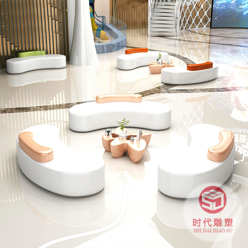 商场玻璃钢休闲日字形座椅商业美陈室内外等候椅创意百搭休闲坐凳